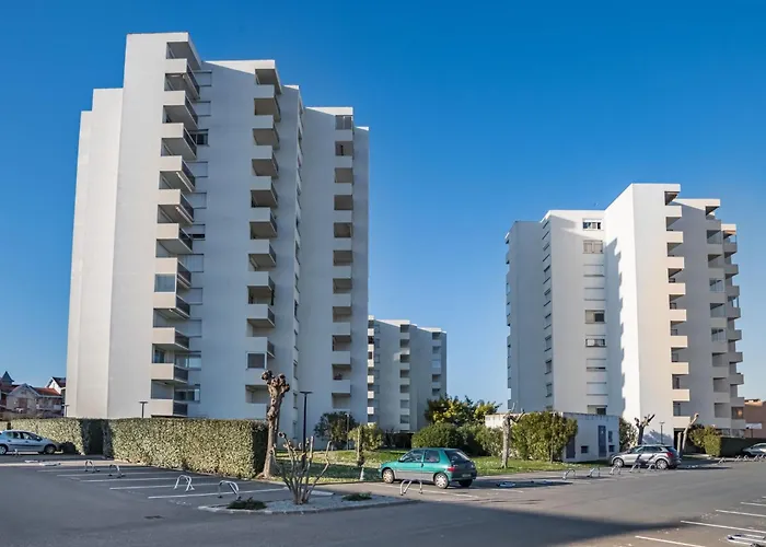 Апартаменты Port Arcachon-12 By Interhome *